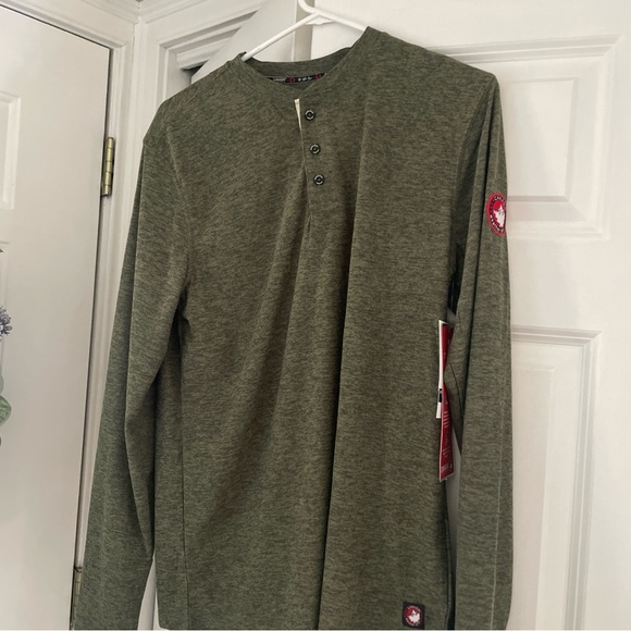 Canada Weather Gear Other - CANADA 🇨🇦 WEATHER GEAR Olive 🫒 Green Long Sleeve Henley Shirt Super Soft!!!